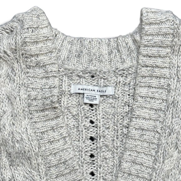 {AE American Eagle} Long Sleeve Deep V-Neck Cable Knit Weave Cardigan Sweater - Picture 3 of 4